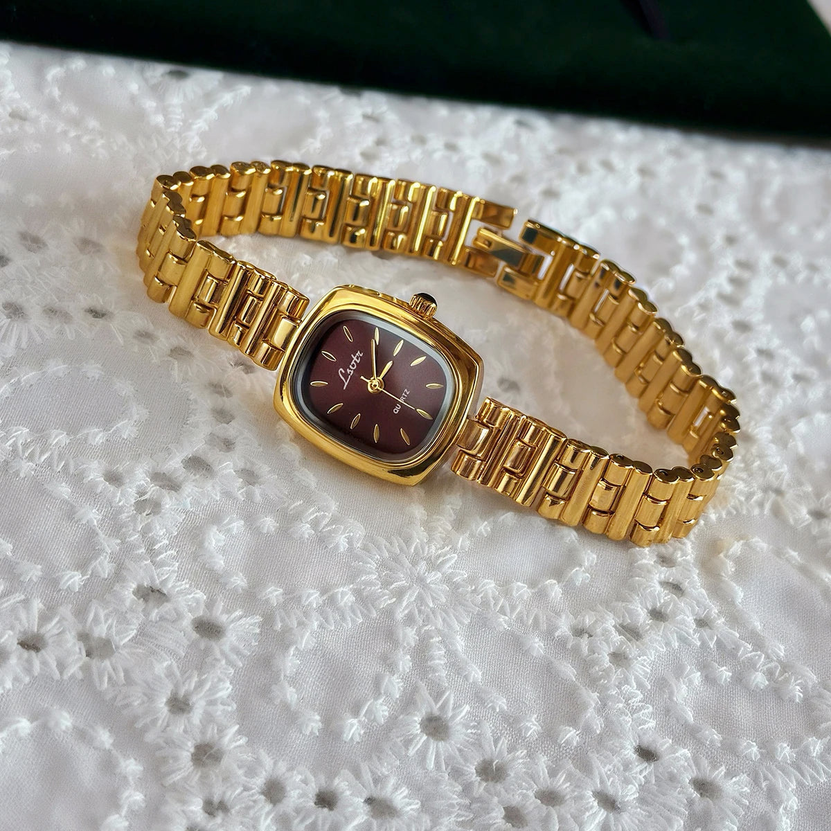 1 New Golden French High-End Light Luxury Fashion Casual Dial Women'S Watch Stainless Steel Strap Elegant and Exquisite Casual Style Women'S Quartz Watch Suitable for Daily and Outing Party Wrist Jewelry or Birthday Gift