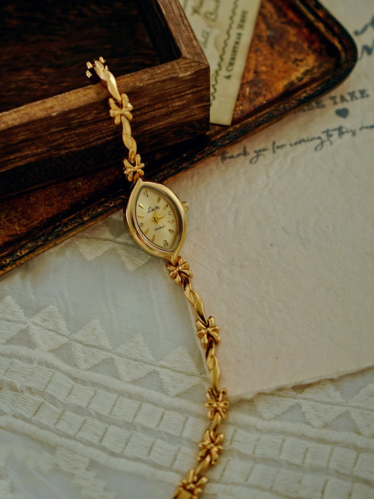 1 Piece of New French Retro Gold Small Dial Women'S Watch, Fashionable, Simple, Luxurious, Elegant, Compact and Waterproof Bracelet, Women'S Quartz Watch, Suitable for Decorative Wrists for Daily Wear, Dinner and Other Occasions