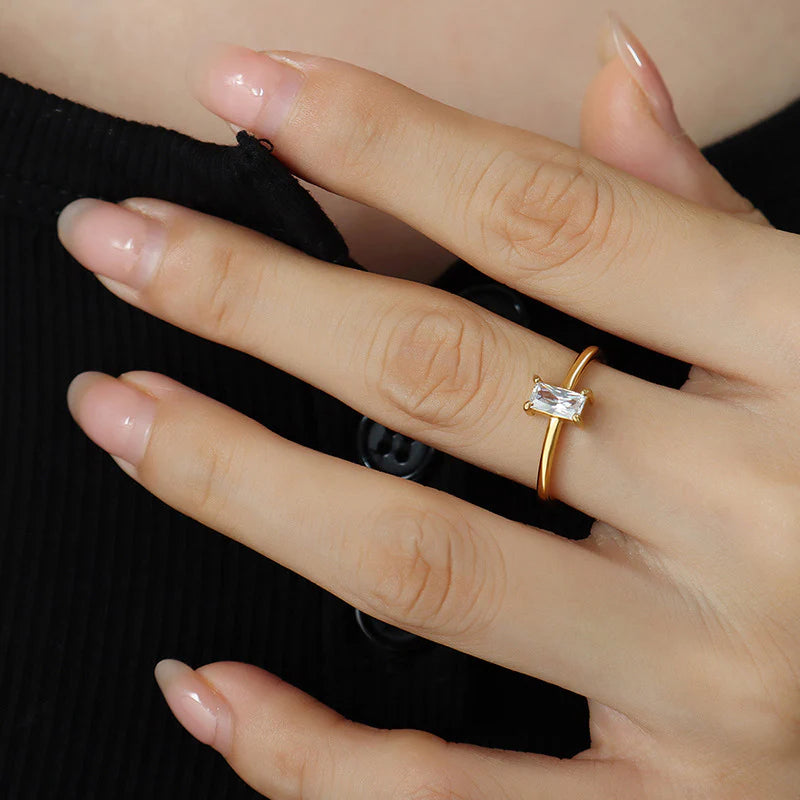 Florens - Square Gold Band